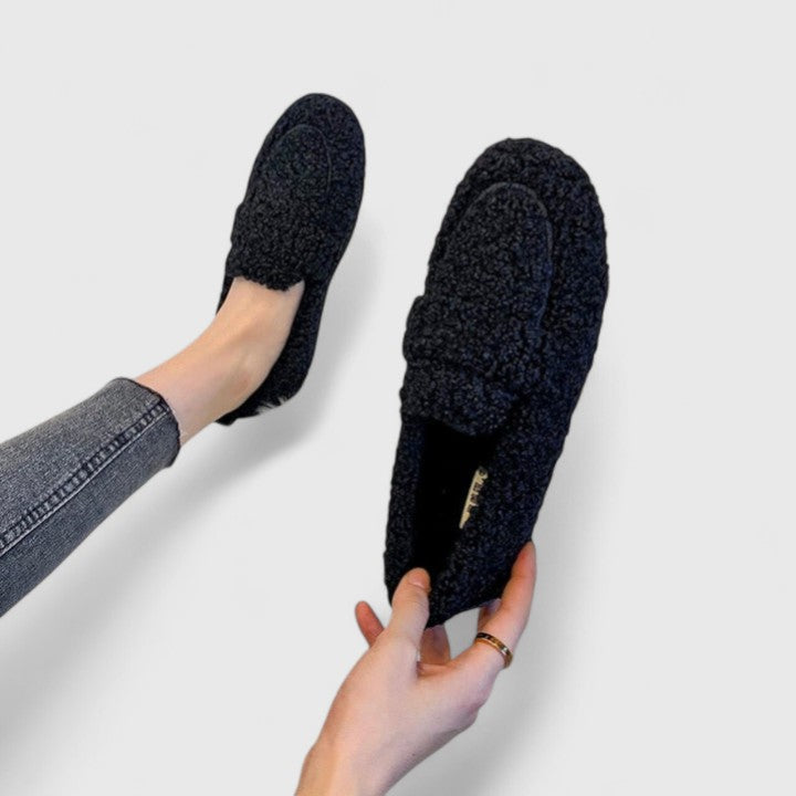 Sole | Zapatillas cálidas con diseño elegante